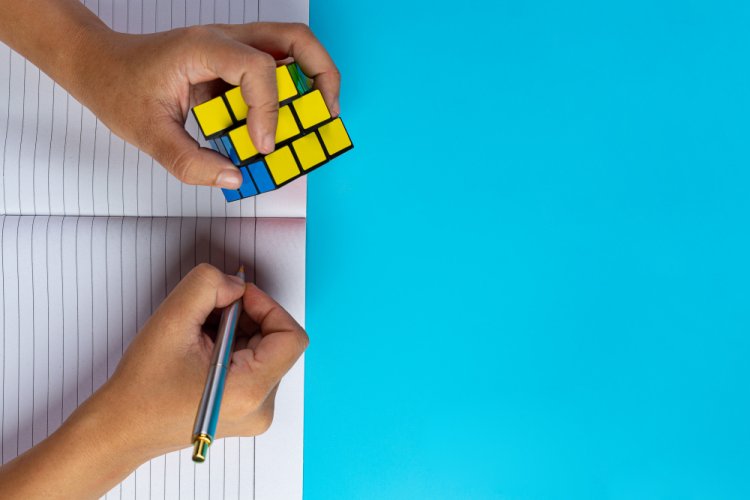 Break the Code: Learn to Solve a Rubik’s Cube Fast