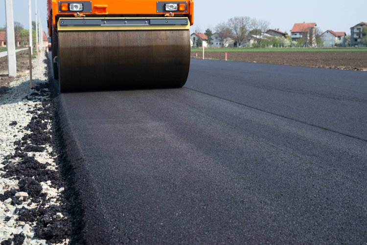 Choosing the Right Asphalt Company for Durable Pavement Solutions